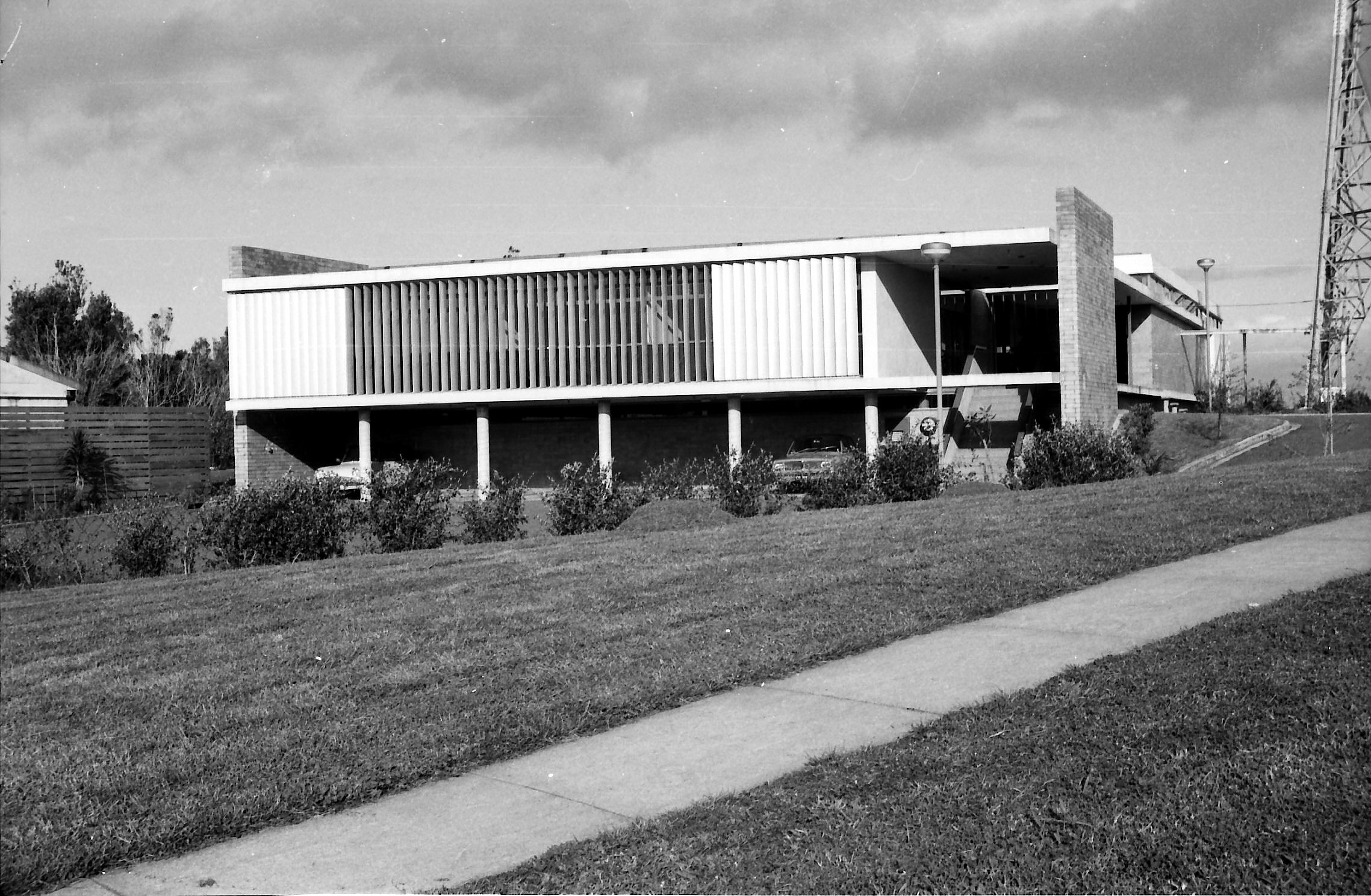 Waiatarua Bldg Jun 1968 TMCheer